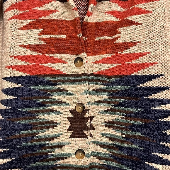 Lucky Brand Sweater - Picture 2 of 5